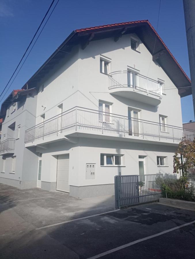 Nibela Apartments Ζάγκρεμπ Εξωτερικό φωτογραφία